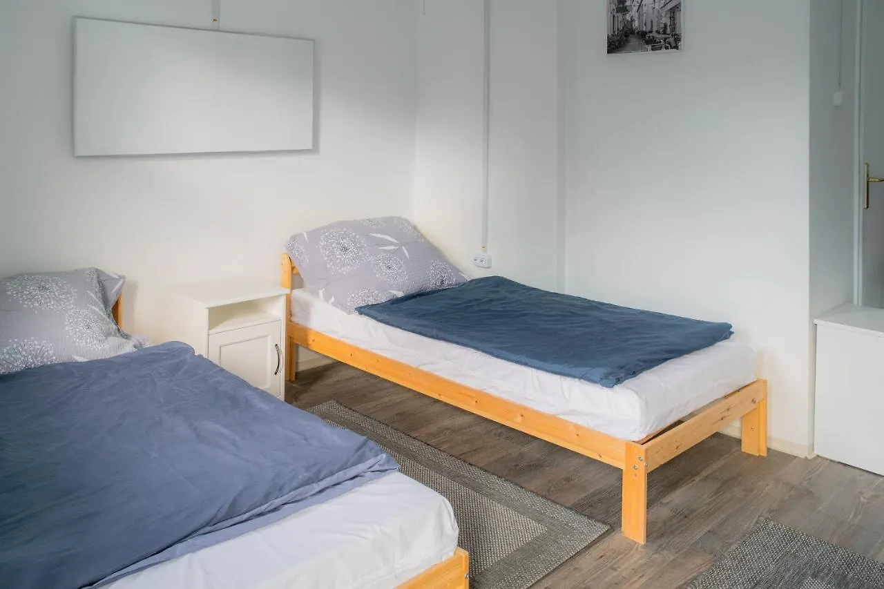 Kuelker Hostel بودابست 0*,  المجر